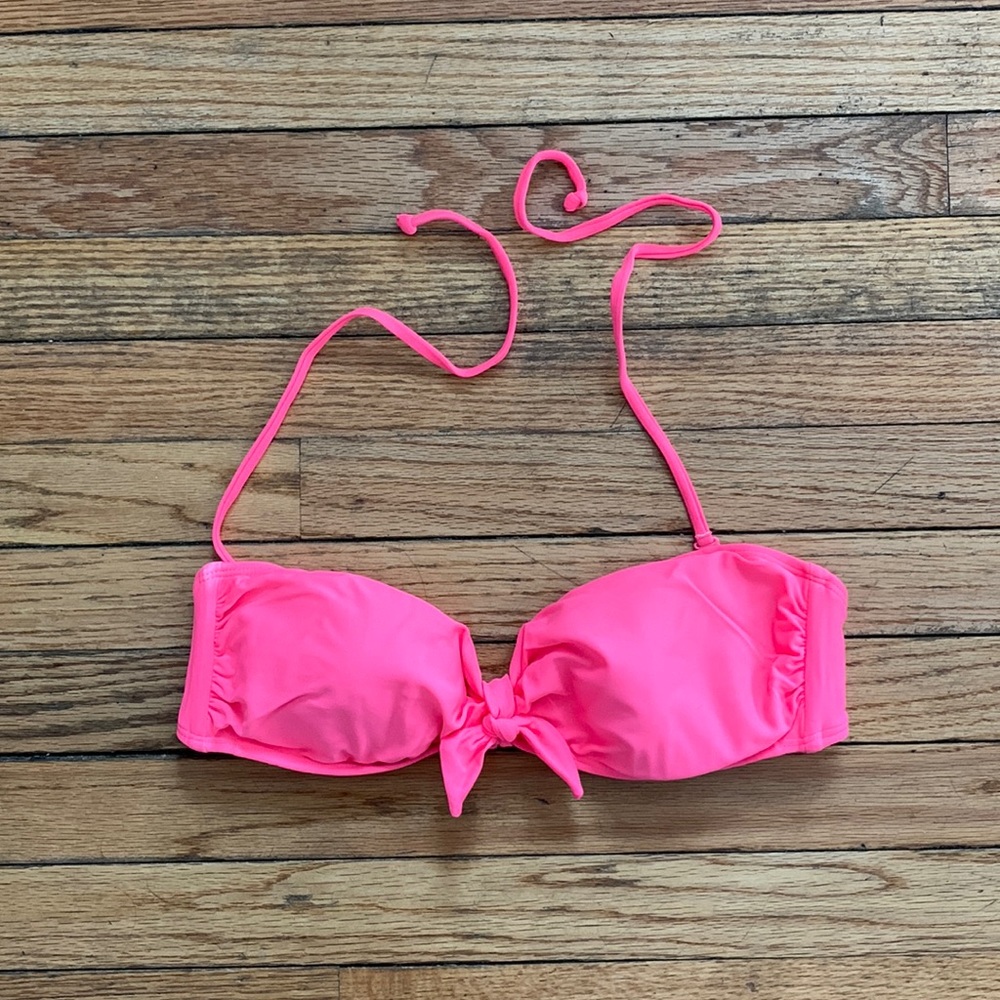 Bikini halter top